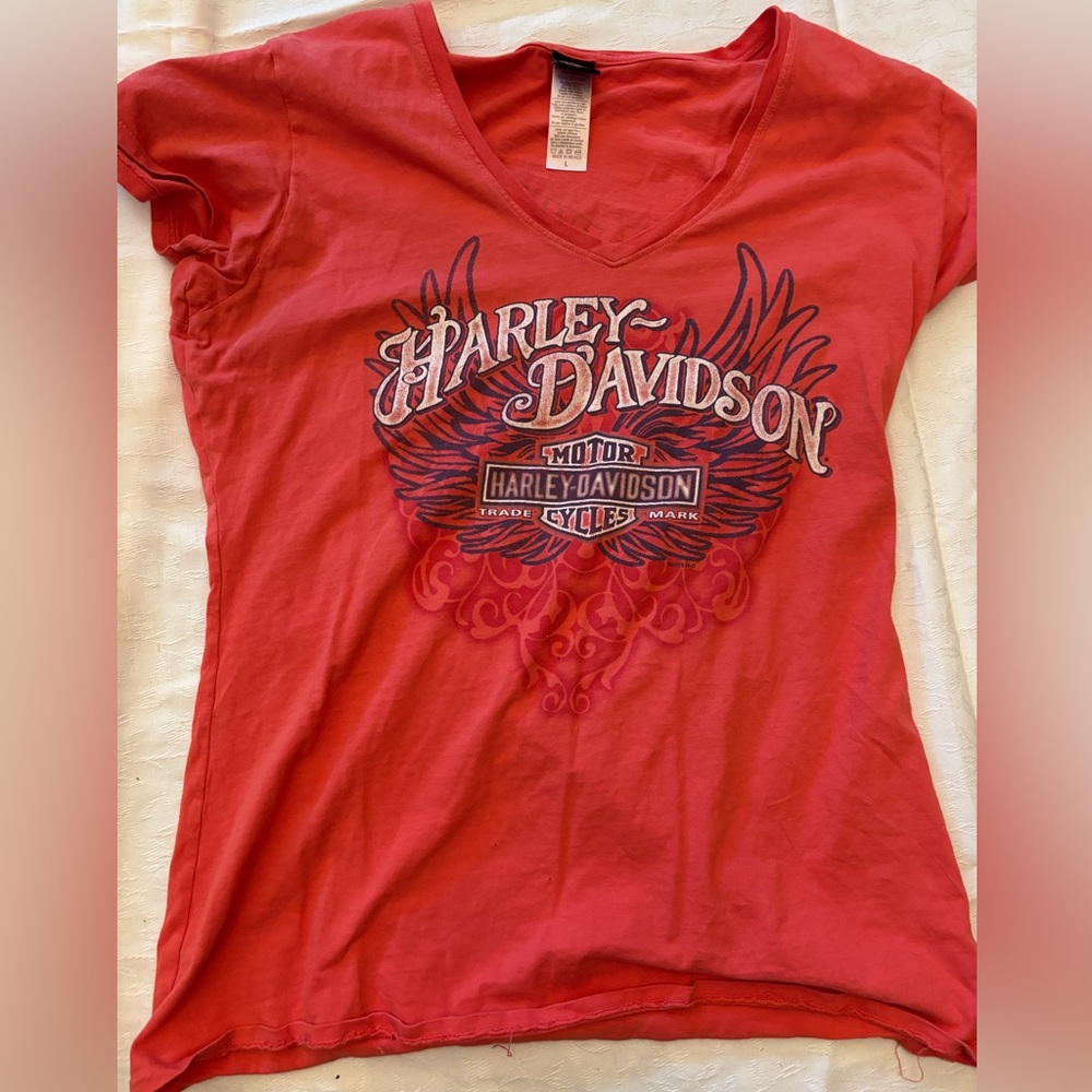 Harley-Davidson women’s orange graphic low v-neck tshirt